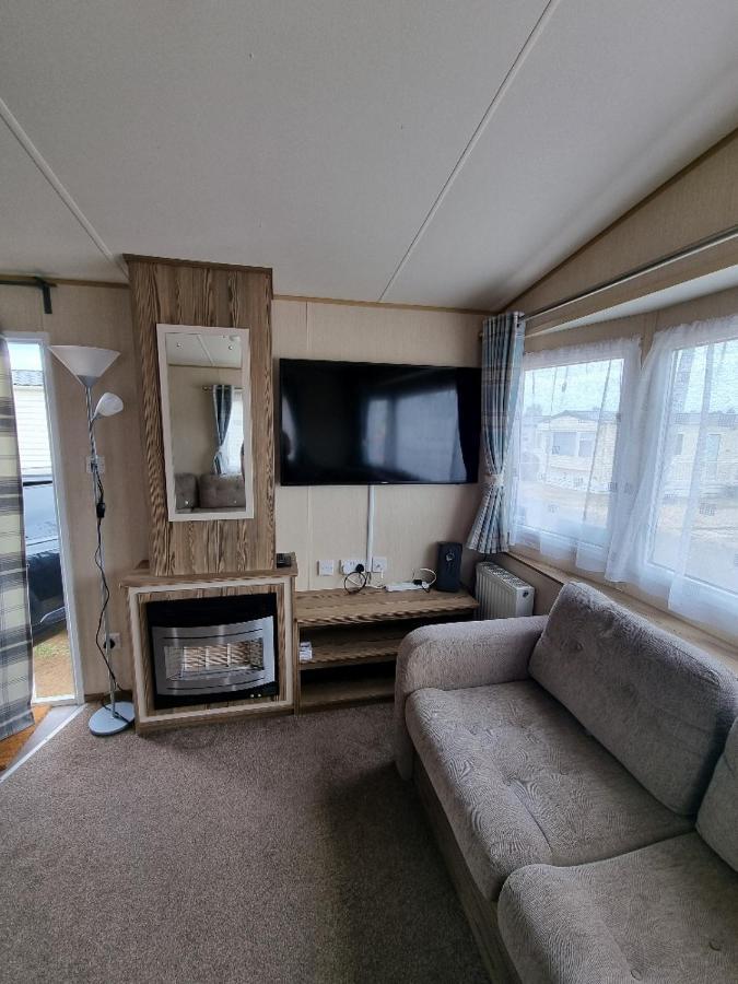 Willow-Static Caravan On Holiday Park Near Margate, Kent Hotell Birchington-on-Sea Exteriör bild